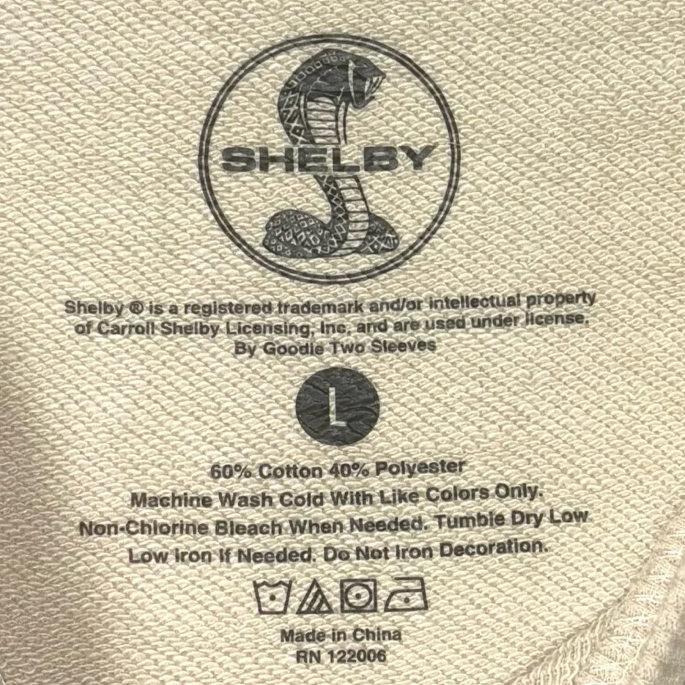 Shelby Cobra Graphic Sweatshirt Woman's Large Cream,Brown,white Vintage inspired - Picture 3 of 15